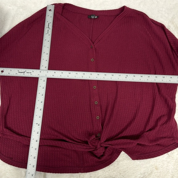 a.n.a. Waffle Knit Long Sleeve Button Front Tie Bottom Shirt Large oversized - Picture 8 of 8